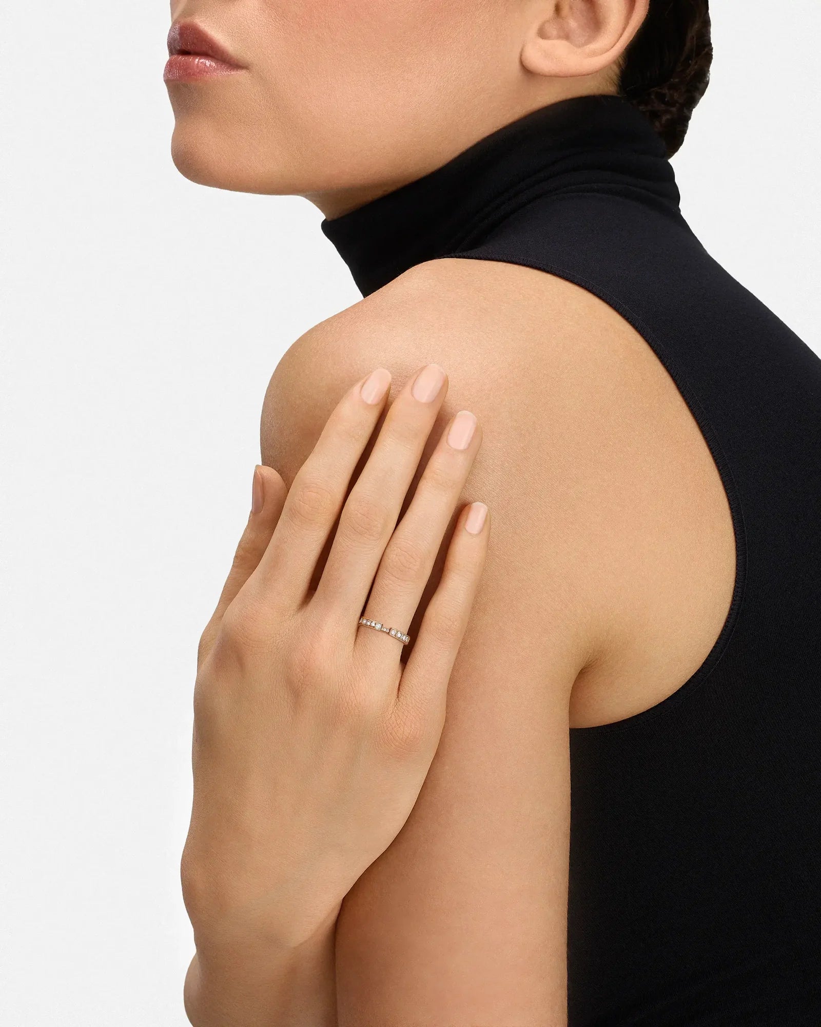 Eternity Tuxedo 2.9mm Mood Ring with Diamonds
