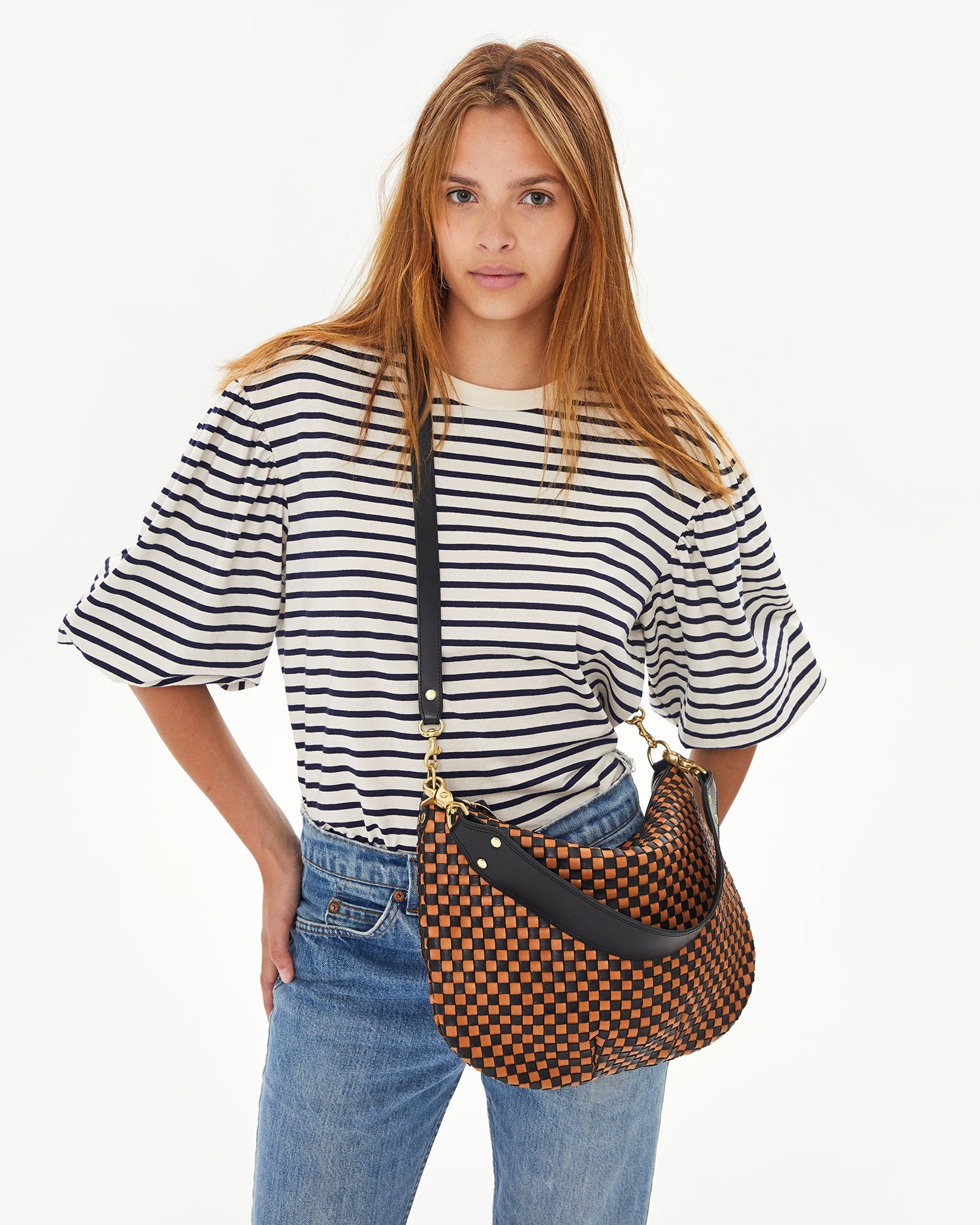 Moyen Messenger, Woven Black and Natural Checker