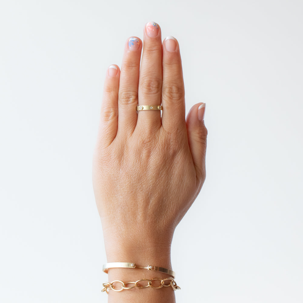 Junia Diamond Ring