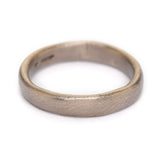Ruth Tomlinson | 4mm Oval Section Wedding Band