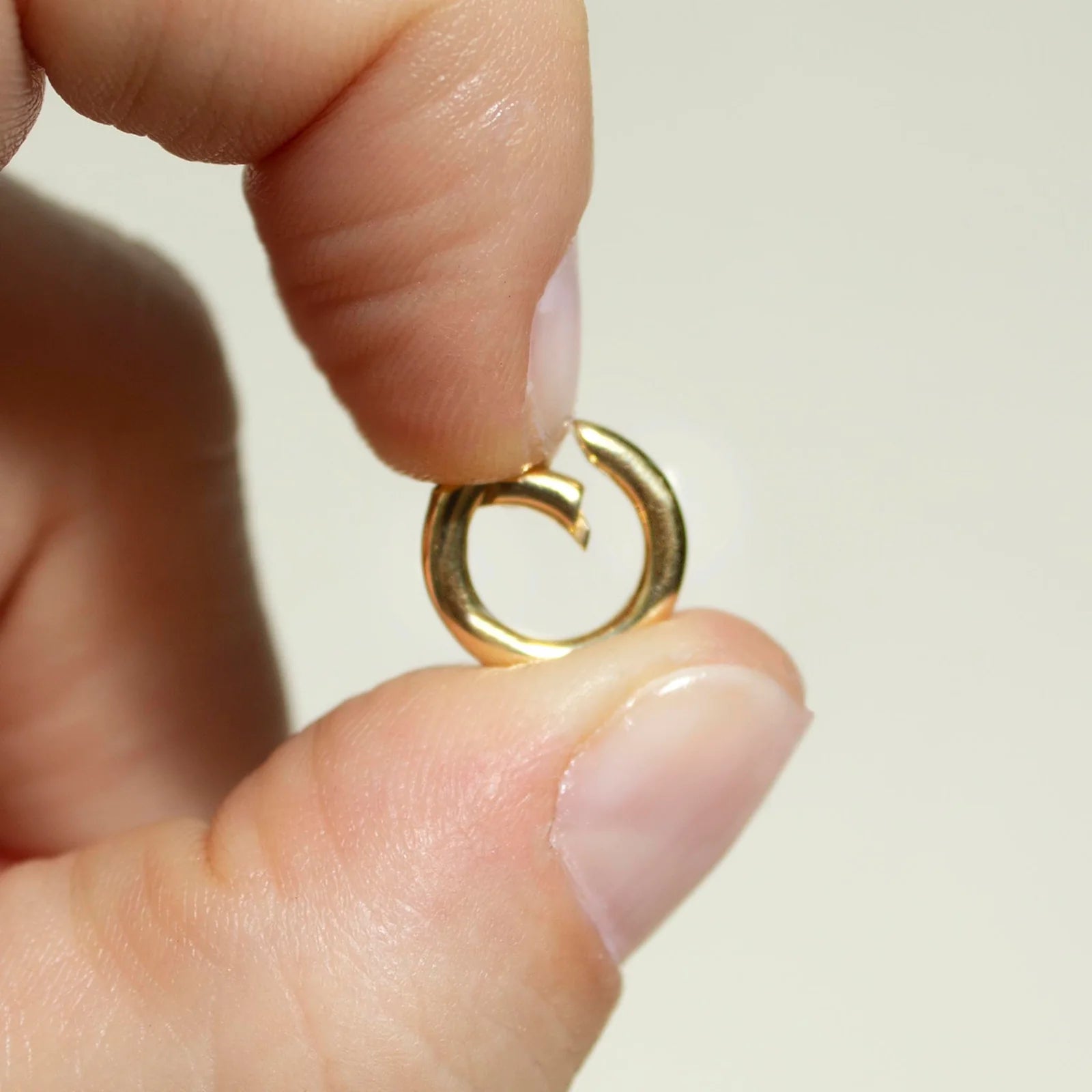 Zoe Chicco | Round Charm Push Lock Enhancer