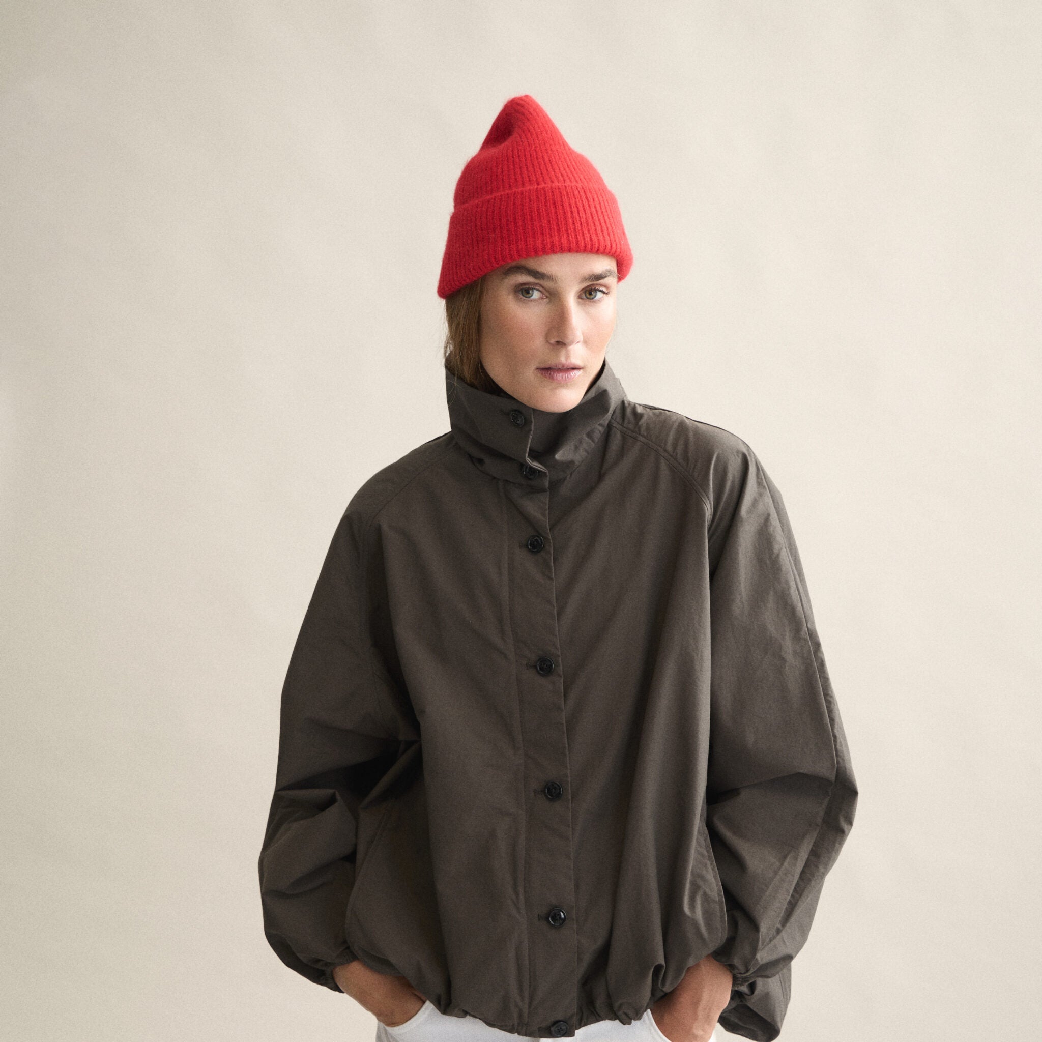 Beanie, Crimson