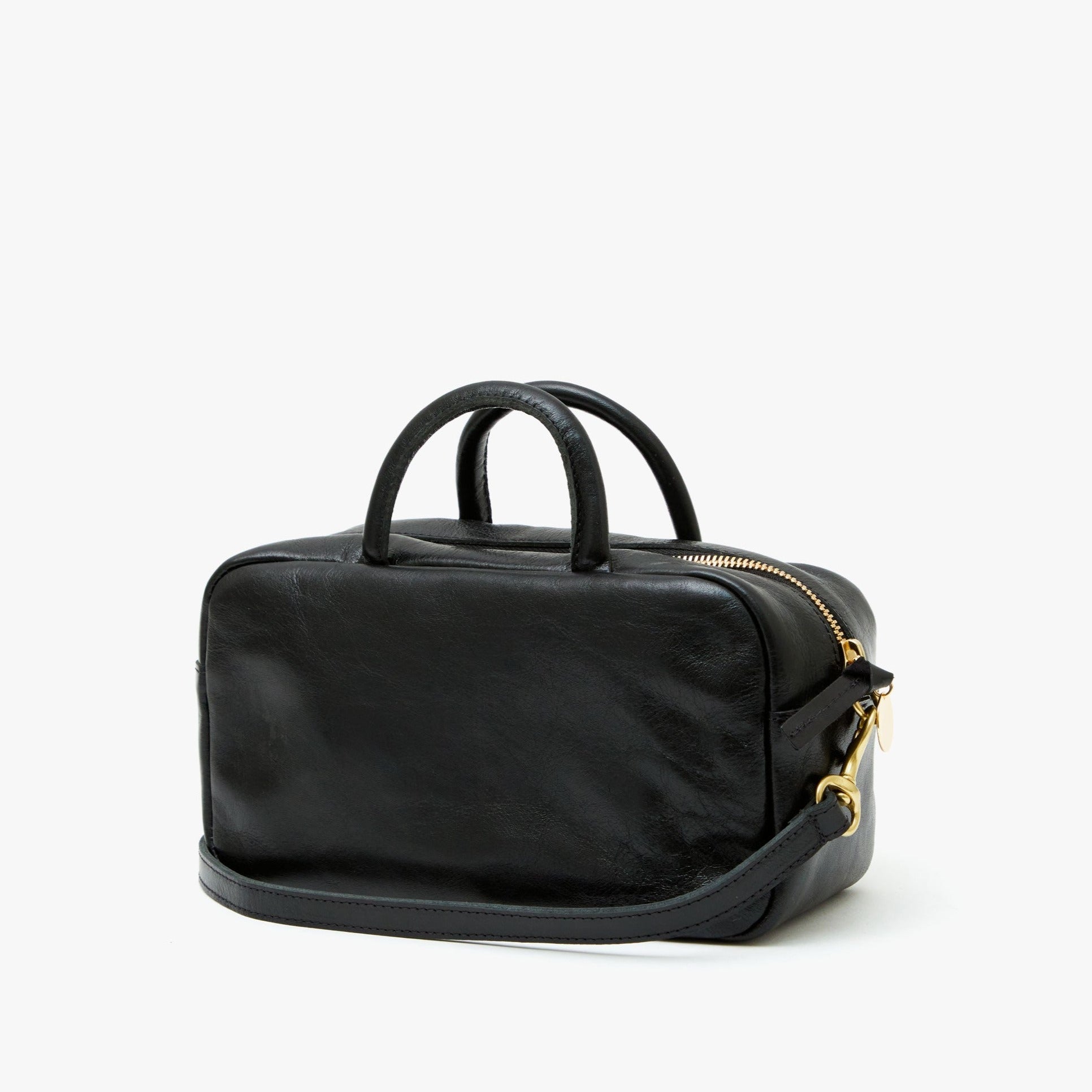 Petite Claude, Rustic Black
