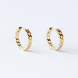 Zoe Chicco | Small Curb Chain Huggie Hoops