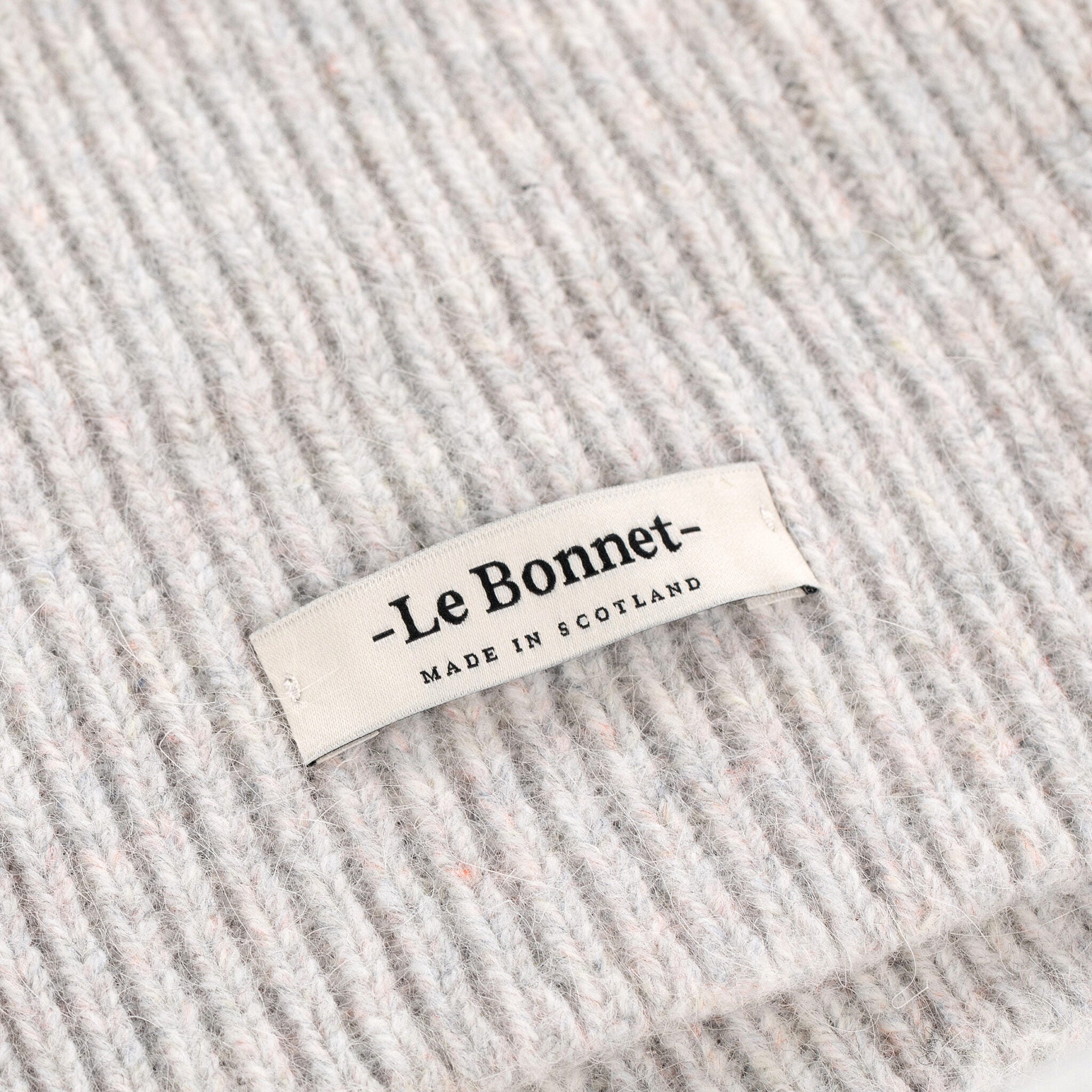 Beanie, Irridescent