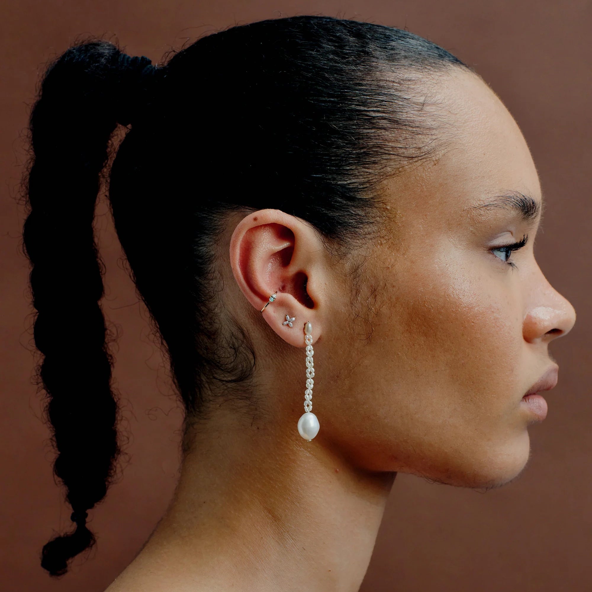 Small Pearl Clover Stitch Earrings