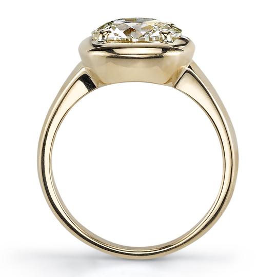 Single Stone gold ring with diamond, side view
