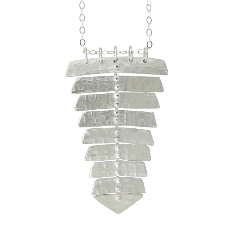 Sarah Swell silver chain necklace, front view