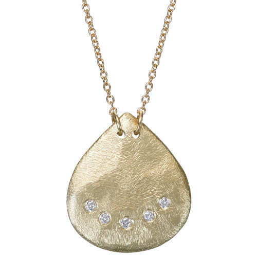 Sarah Swell gold necklace with pendant and 5 diamonds, front view