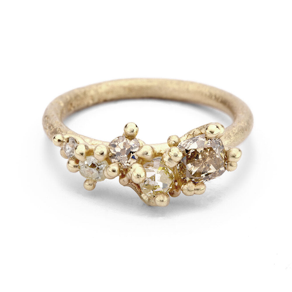 Ruth Tomlinson gold ring with champagne diamonds, front view
