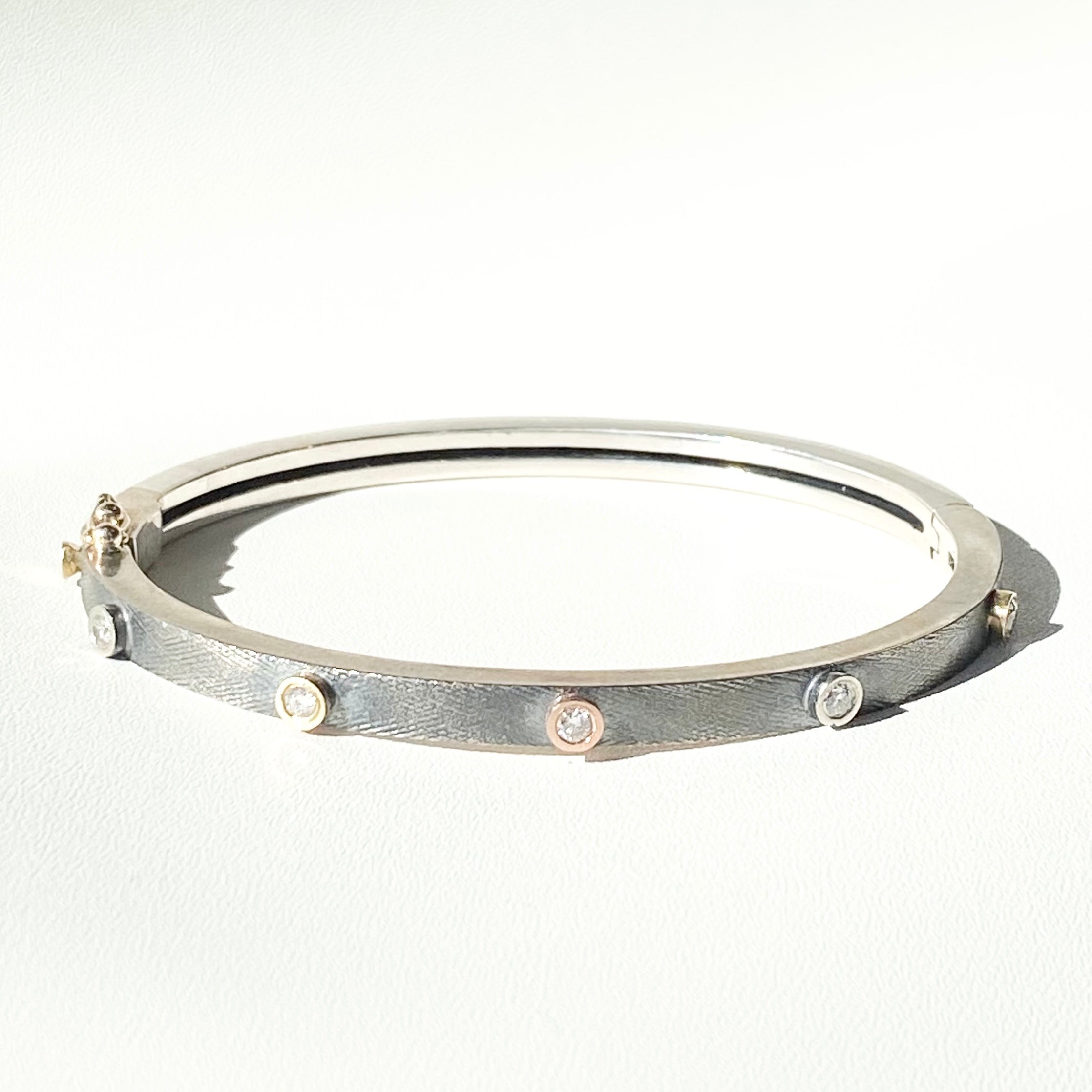 Sophia 4mm Bangle
