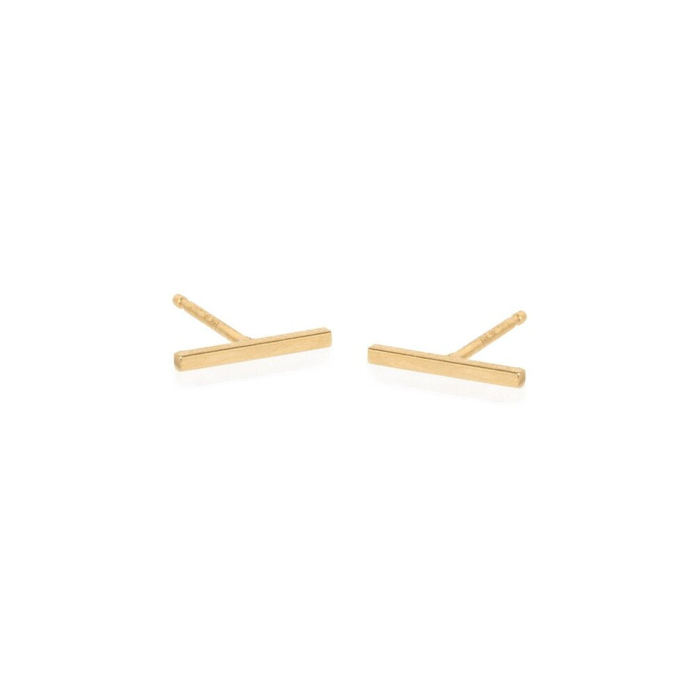 Zoe Chicco gold bar stud earrings, angled front view